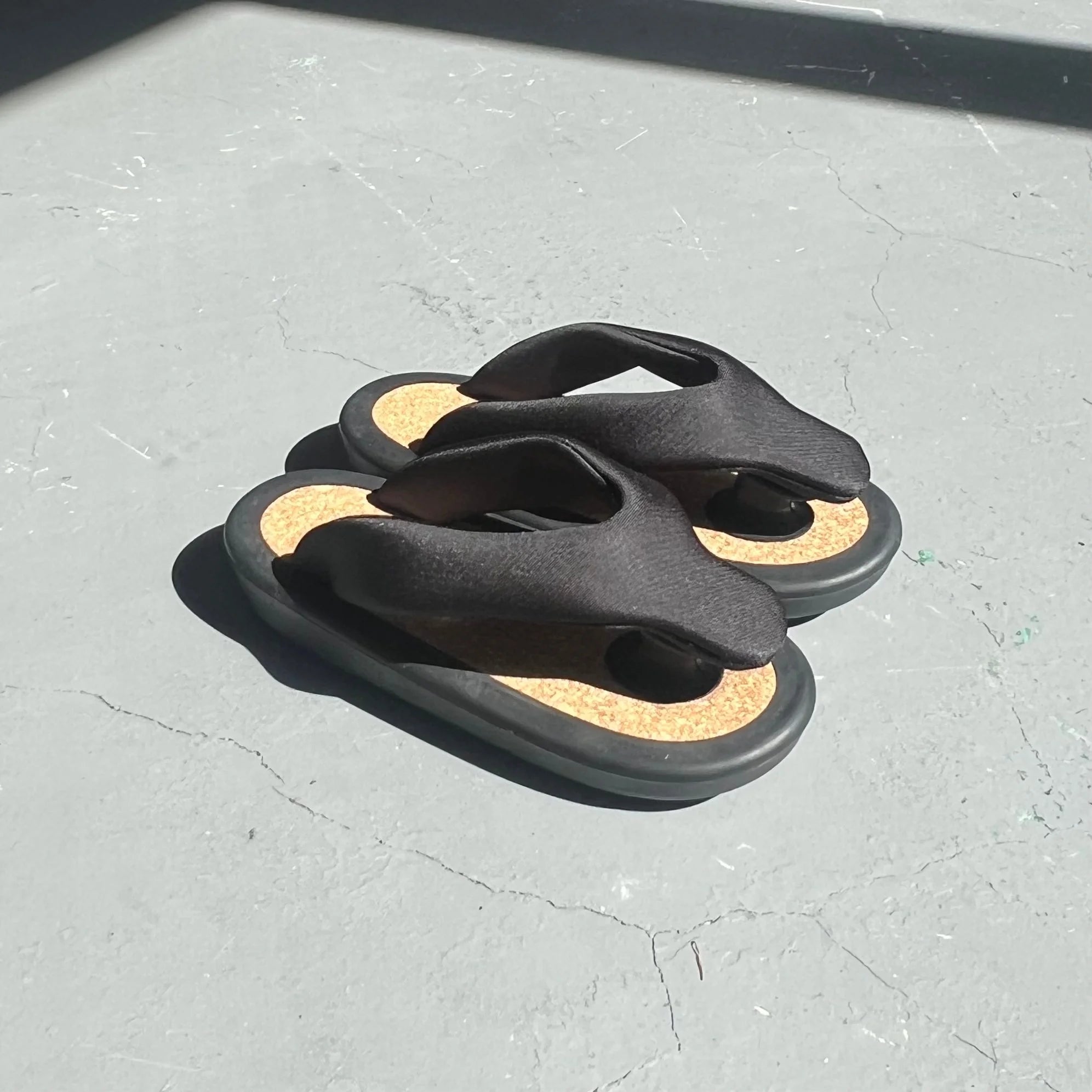 JOJO (XS) Black / Black / Cork / Black