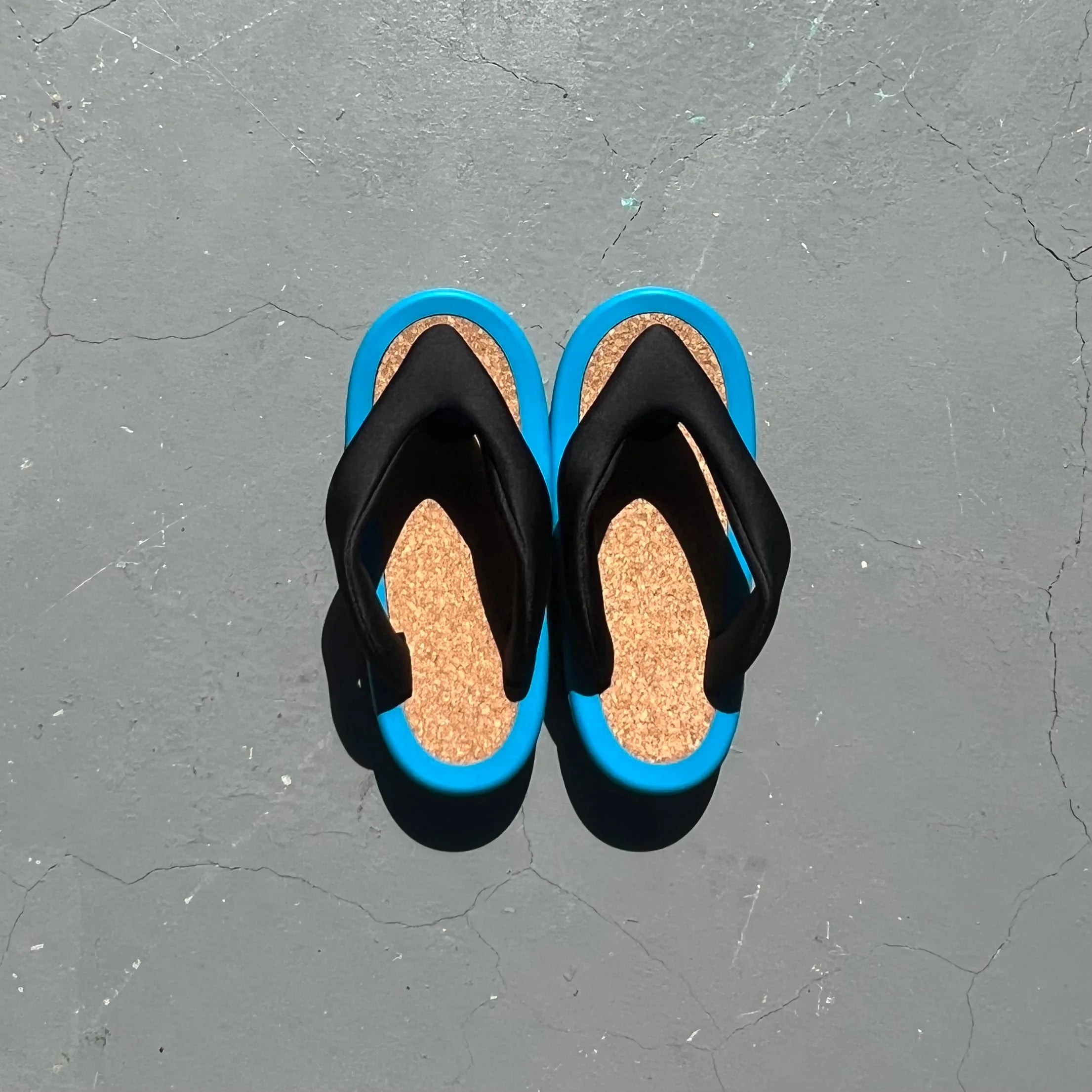 JOJO (XS) Black(sharp) / Black / Cork / Blue