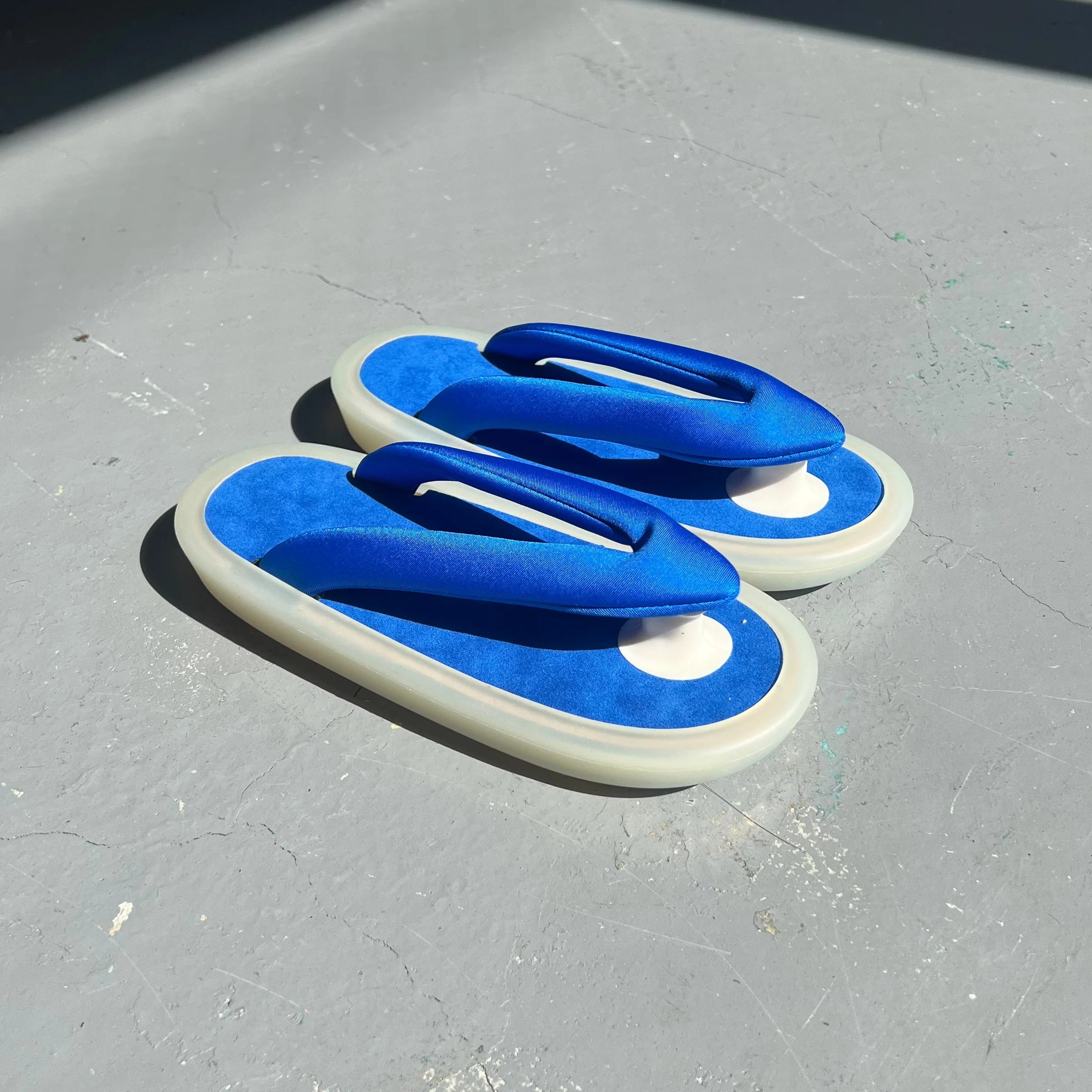 JOJO (S) Blue (Sharp) / White / Blue / Fluorescence (蛍光)